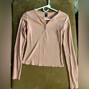 Sized Small Women’s Pink Blush Colored Ribbed Long Sleeve Top🌸